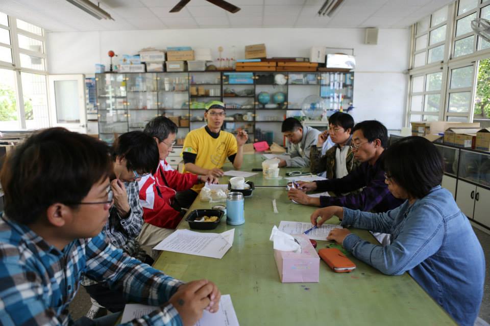 台灣永聯盟每年都會招開金黃鼠耳蝠的保育治理會議